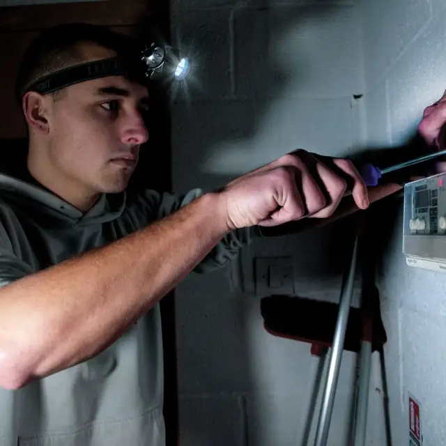 Latarka czołowa LED 12 LED - Silverline