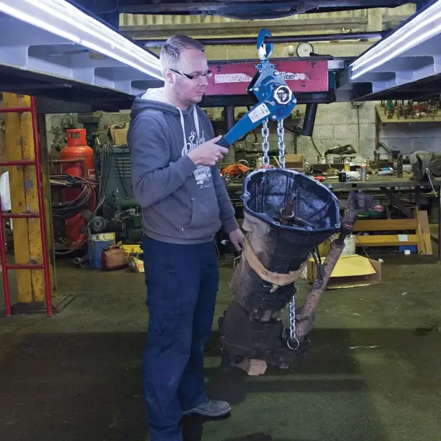 Wciągnik ręczny łańcuchowy z dźwignią 3000 kg - Silverline