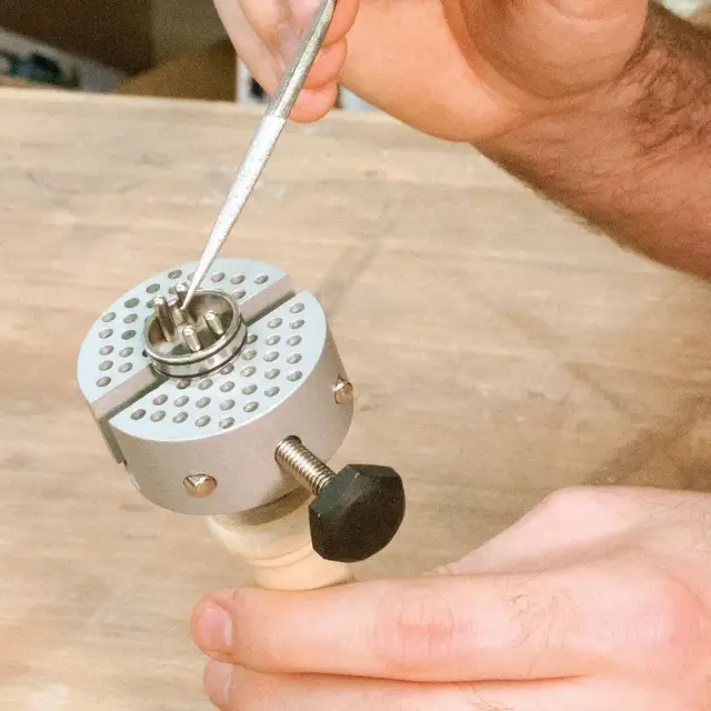 Uniwersalny uchwyt roboczy Rozstaw szczęk 24 mm - Silverline