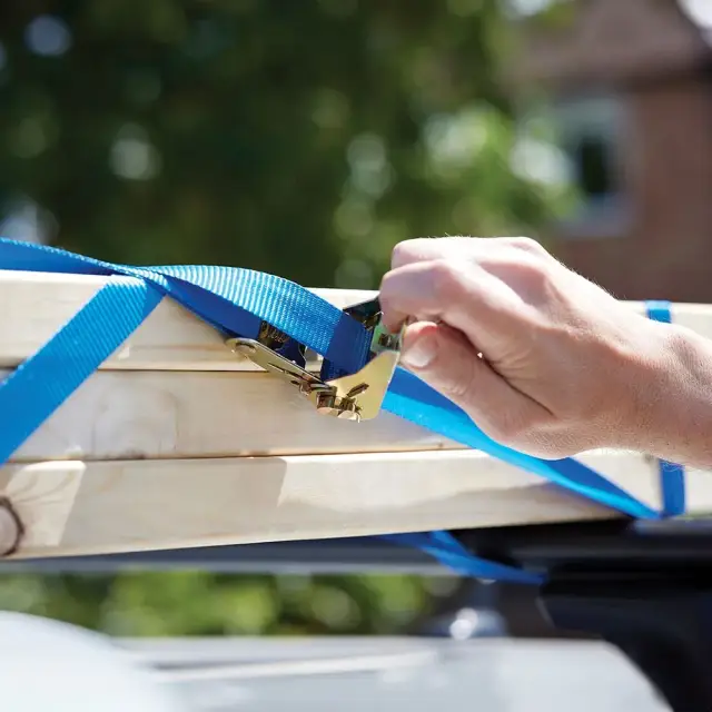 Pasy transportowe z hakiem typu S, 4 szt. 4 m x 25 mm - Mierzone 350 kg, udźwig 700 kg - Silverline