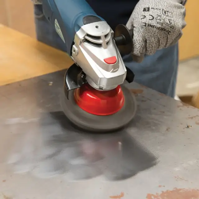 Szczotka doczołowa splatana 100 mm - Silverline