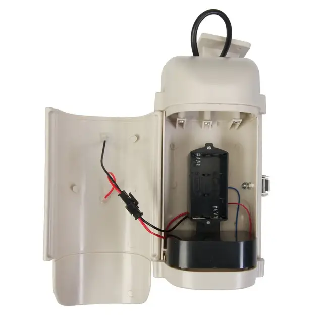 Atrapa kamery monitorującej CCTV z modułem solarnym i lampką LED Zasilana słonecznie - Silverline