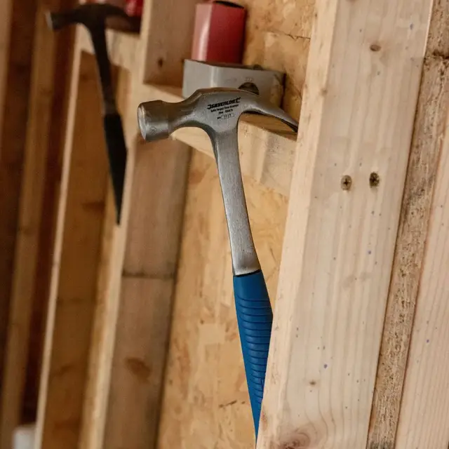 Młotek stolarski - kuty 20 oz (567 g) - Silverline