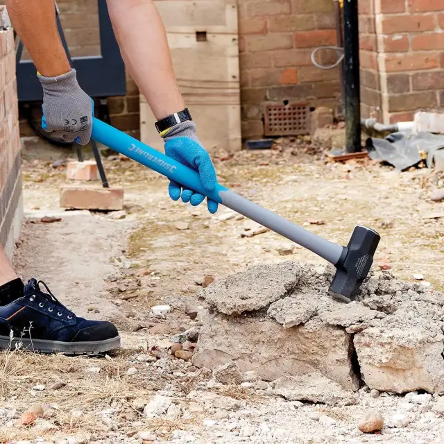 Młot dwuręczny z trzonkiem fibrowym 7 lb (3,18 kg) - Silverline