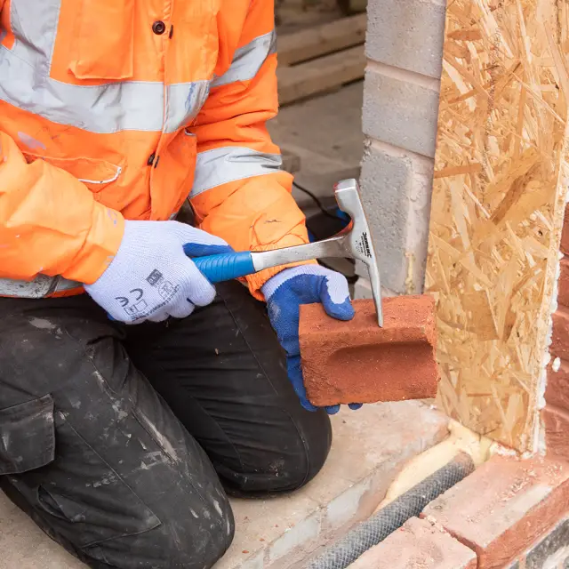 Młotek murarski - kuty 20 oz (567 g) - Silverline