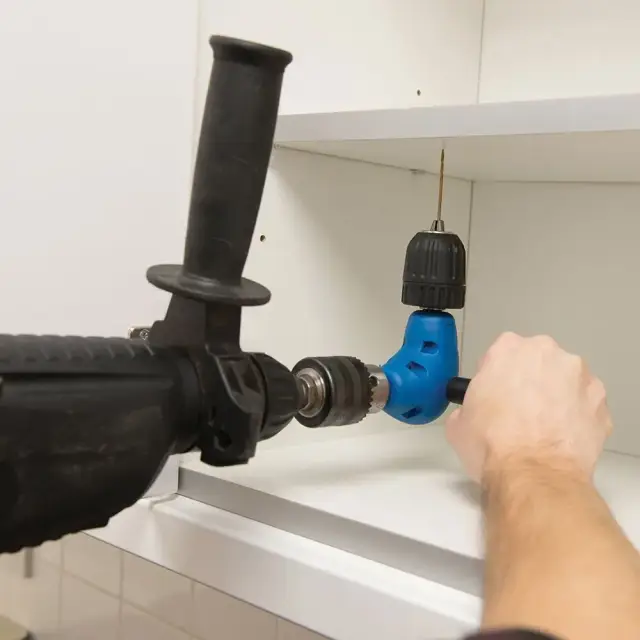 Kątowy uchwyt wiertarski 10 mm - Silverline