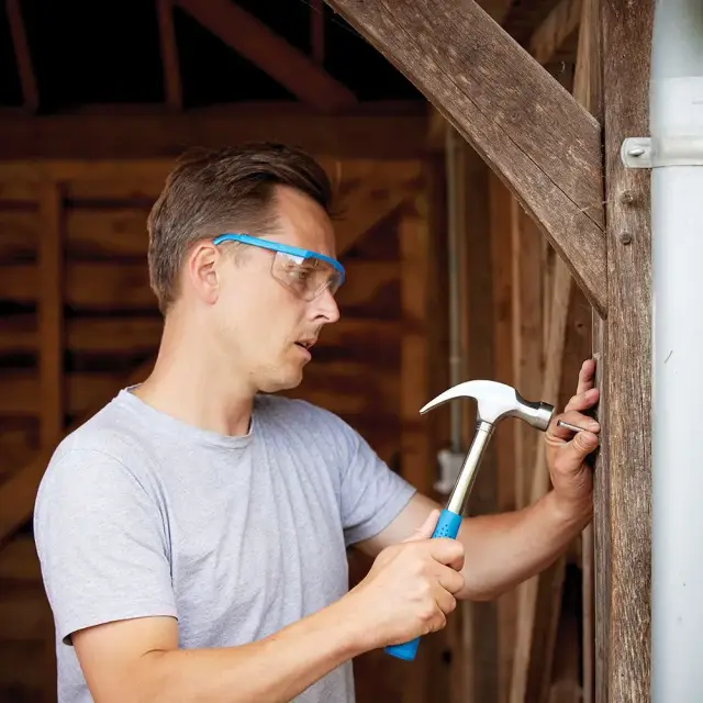 Młotek stolarski z trzonkiem stalowym 8 oz (227 g) - Silverline