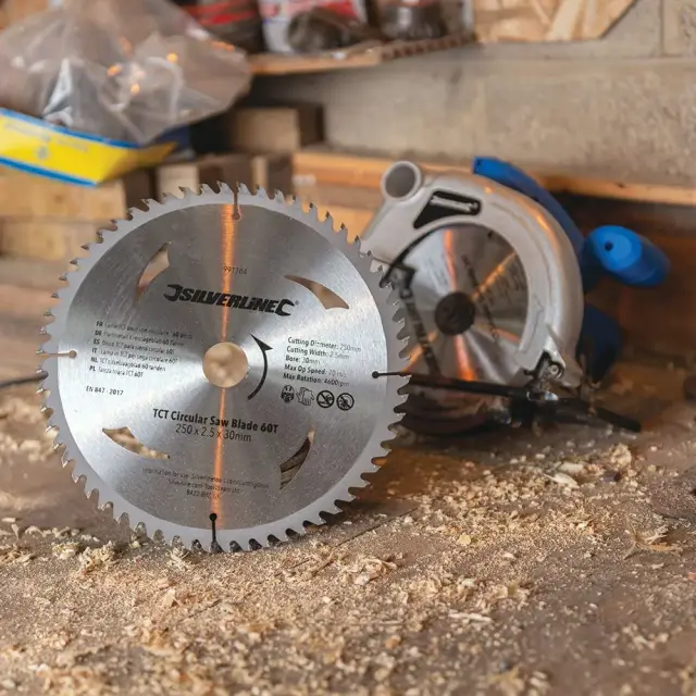 Tarcza TCT do pilarek tarczowych 40, 60 zębów, dwupak 300 x 30 - 25, 20, 16 mm pierścienie - Silverline