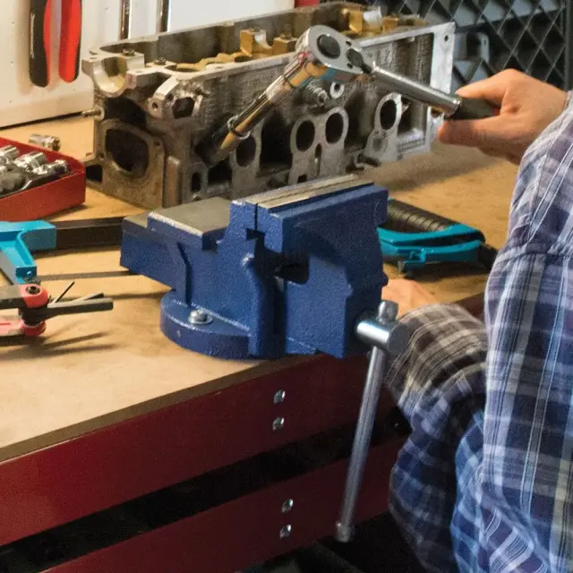 Imadło ślusarskie 100 mm (4 cala) Rozstaw szczęk 100 mm / 5 kg - Silverline