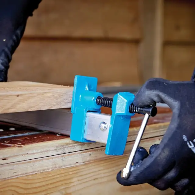 Aluminiowy zacisk całopowierzchniowy typu U 1200 mm - Silverline